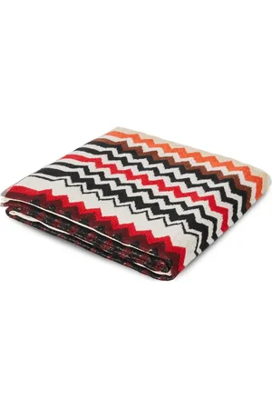 Missoni Best zigzag-patterned beach towel