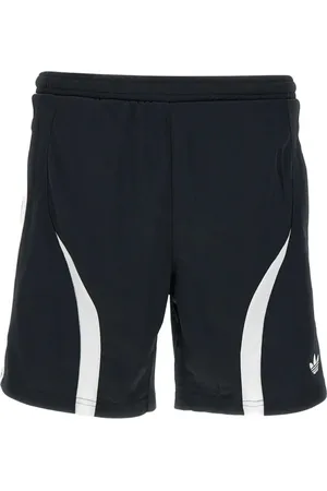 adidas Shorts mit Logo-Stickerei