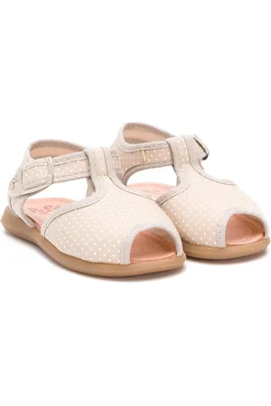 PèPè Gepunktete Sandalen