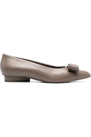 Salvatore Ferragamo Spitze Mules