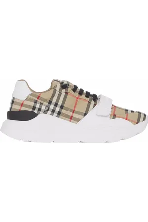 Burberry Regis Sneakers