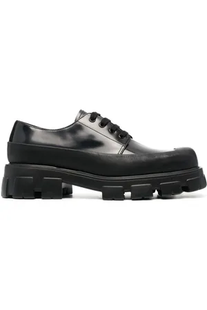 Prada Derby-Schuhe aus gebürstetem Leder