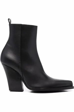 MAGDA BUTRYM Stiefel mit spitzer Kappe
