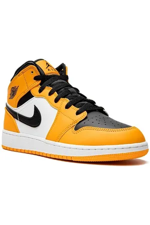 Jordan Air Jordan 1 Mid Sneakers