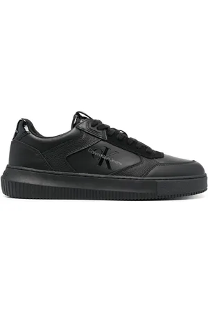 Calvin Klein Sneakers mit Logo-Prägung