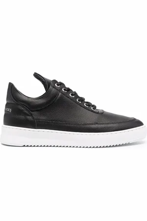 Filling pieces Sneakers mit Logo
