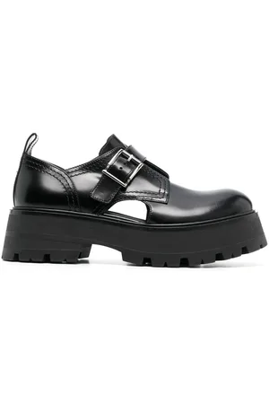 Alexander McQueen Damen Elegante Schuhe - Side-buckle fastening brogue shoes