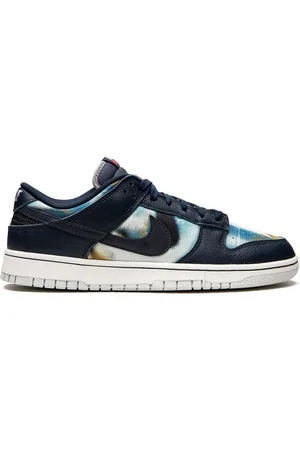 Nike Dunk Low Retro PRM Sneakers