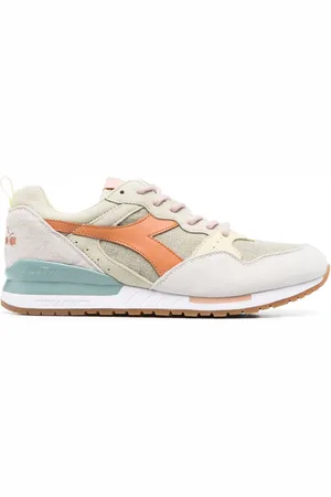 Diadora Sneakers aus Wildleder