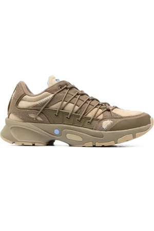 Alexander McQueen Sneakers mit Kontrasteinsätzen