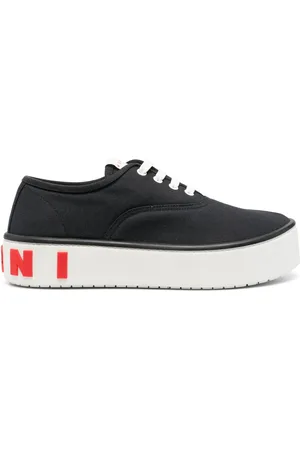 Marni Sneakers aus Canvas mit Logo