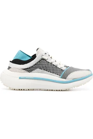 Y-3 X adidas Qisan Sneakers in Strickoptik