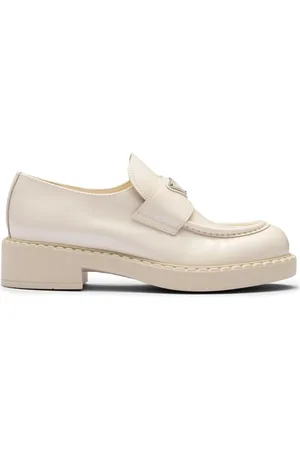 Prada Chocolate Loafer aus Lackleder
