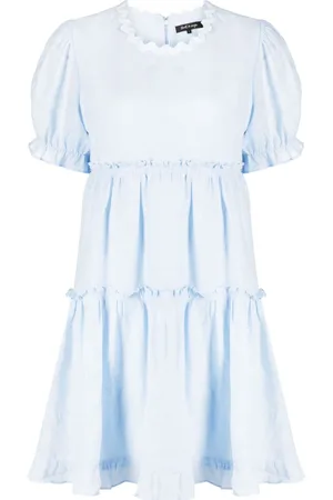 tout a coup Gestuftes Kleid mit kurzen Ärmeln