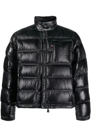 Moncler Gefütterte Jacke mit Logo-Patch