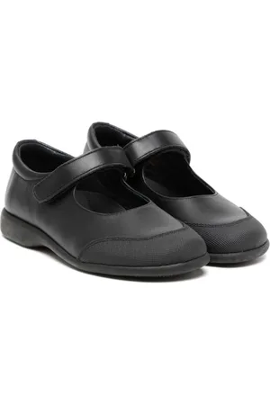 Andanines Ballerinas mit Klettverschluss