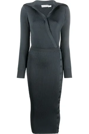 Self-Portrait Geripptes Kleid mit V-Ausschnitt