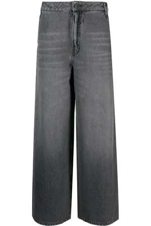 Gauchere Jeans mit weitem Bein