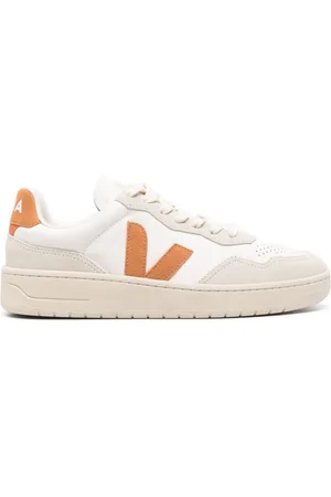 Veja V-90 Sneakers
