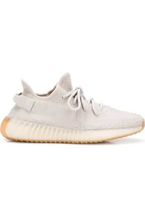 adidas Yeezy Boost 350 V2 