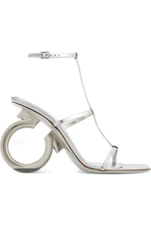 Salvatore Ferragamo Elina Sandalen im Metallic-Look 105mm
