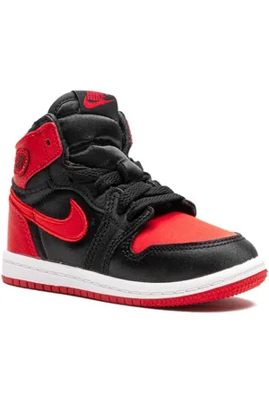 Jordan Air Jordan 1 Retro High Satin Bred Sneakers