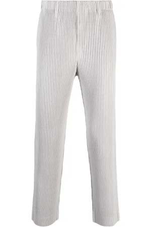 Issey Miyake Plissierte Straight-Leg-Hose