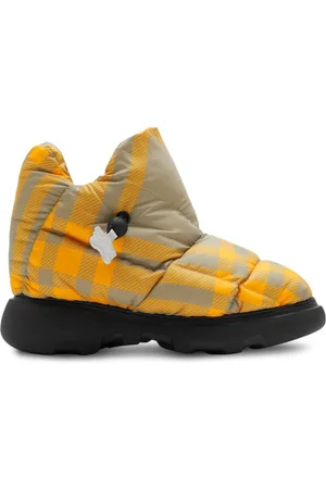 Burberry Karierte Schneestiefel