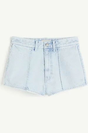 H&M Minishorts aus Denim mit Bügelfalten