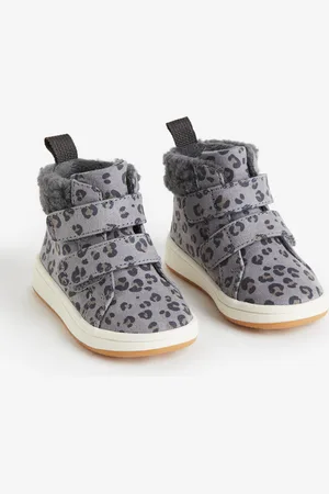 H&M Warm gefütterte High Top Sneaker