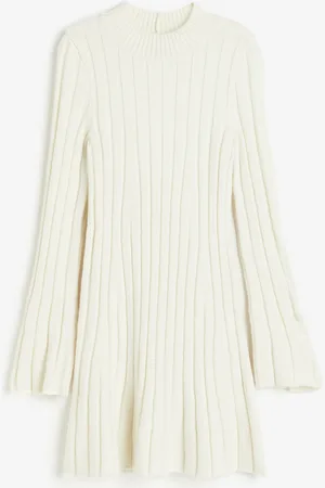 H&M Geripptes Strickkleid