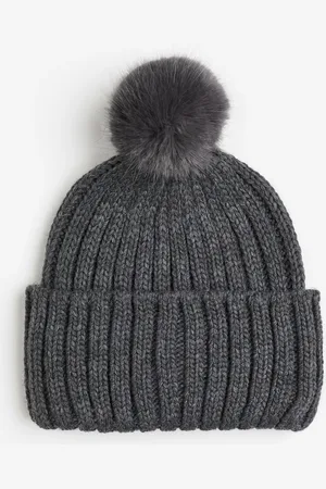 H&M Gerippte Beanie mit Bommel
