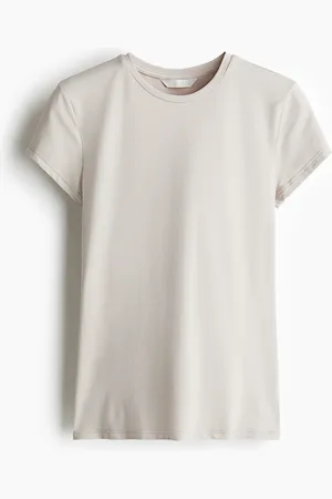 H&M Figurbetontes T-Shirt