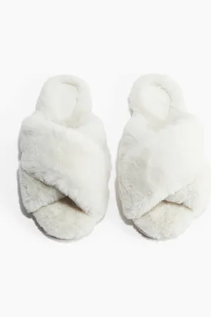 H&M Flauschige Slipper