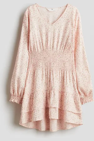 H&M Gesmoktes Kleid