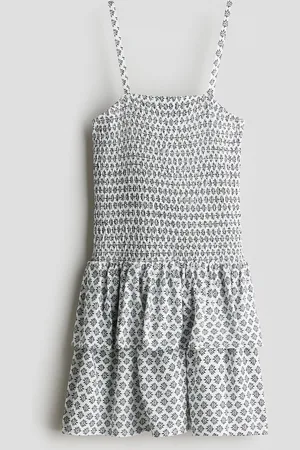 H&M Gesmoktes Trägerkleid