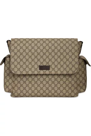 Gucci Wickeltasche & Unterlage „gg Supreme“