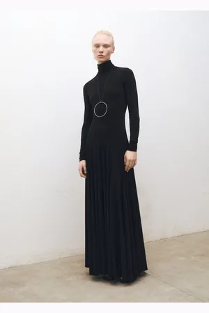 MANGO Ausgestelltes Strickkleid mit hohem Kragen - Damen - M