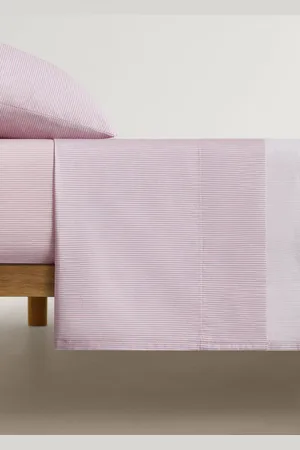 MANGO Gestreiftes Spannbettlaken aus Baumwoll-Perkal für Kinderbettchen - Home - 100x150cm