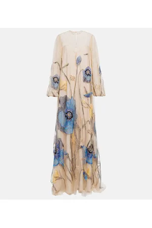 Costarellos Robe Yesenia aus Tüll und Spitze