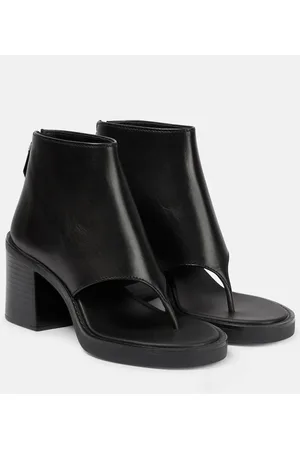 Miu Miu Sandalen aus Leder