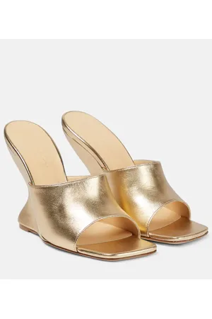 MAGDA BUTRYM Pantoletten Inverted Wedge aus Metallic-Leder