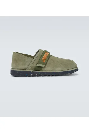 Loewe Slippers aus Veloursleder