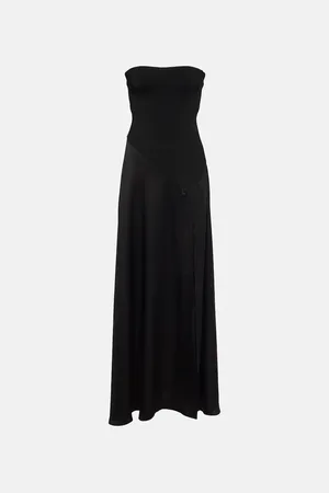 Simkhai Robe