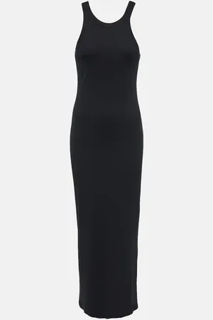 Totême Midikleid aus Rippstrick