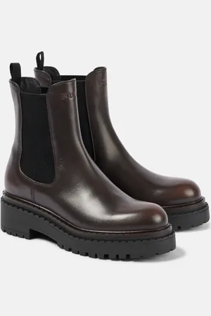 Prada Chelsea Boots aus Leder