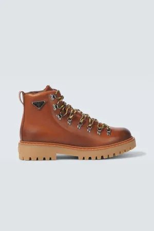 Prada Schnürstiefel aus Leder
