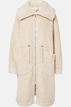 Varley Mantel Logan aus Teddyfleece