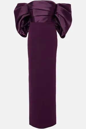 Solace Off-Shoulder-Robe Arla aus Twill und Crêpe