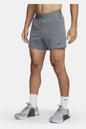 Nike Flex RepUngefütterte Dri-FIT-Fitnessshorts für Herren (ca. 12,5 cm)